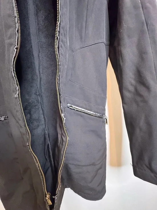 MICHAEL Michael Kors Black Hooded Raincoat - Picture 5 of 6